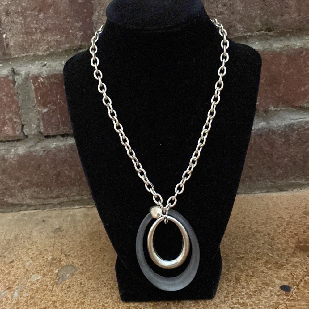 Bill Blass silver and grey open‎ pendant collar statement necklace